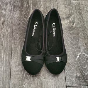New Chinese Laundry Black Wedge Pumps